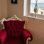 Cozy Appartament Sea View