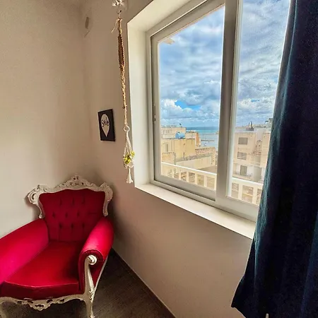 Cozy Appartament Sea View アパート マルサスカーラ