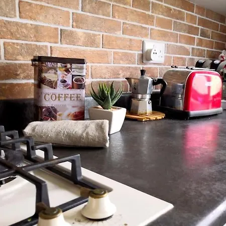 Cozy Appartament Sea View アパート マルサスカーラ