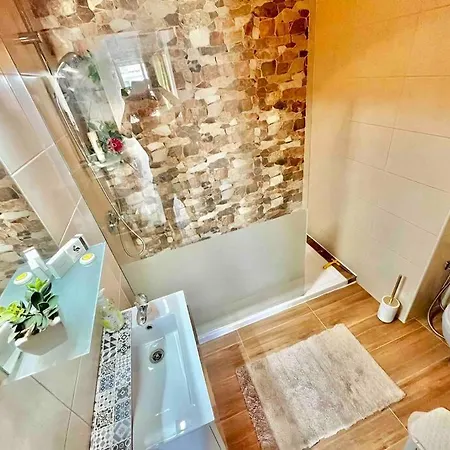 Cozy Appartament Sea View アパート *