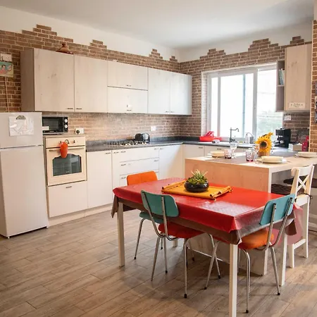 Cozy Appartament Sea View *